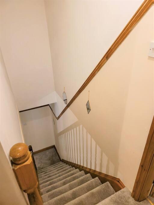 Nice 4-Bedroom Vacation Home With Indoor Fireplace เวลลิงตัน ภายนอก รูปภาพ